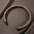 Universal Steering Wheel Cover, D-Type O-Type Design, All Season Car Accessory (Brown)