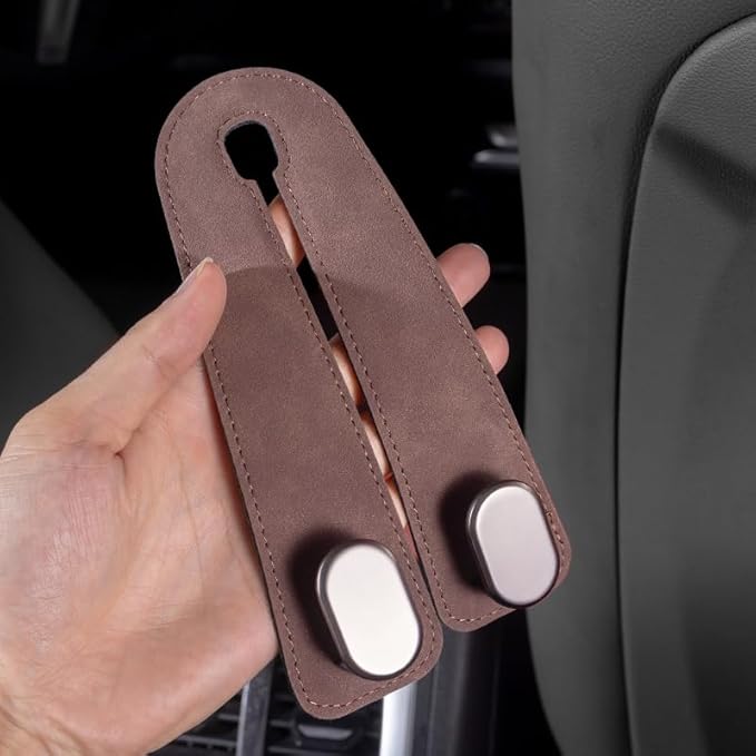 FEELIORX 2PCS Car hooks for headrests, Multifunctional luxury leather and magnesium alloy car seat backrests hooks and storage functions, (brown)