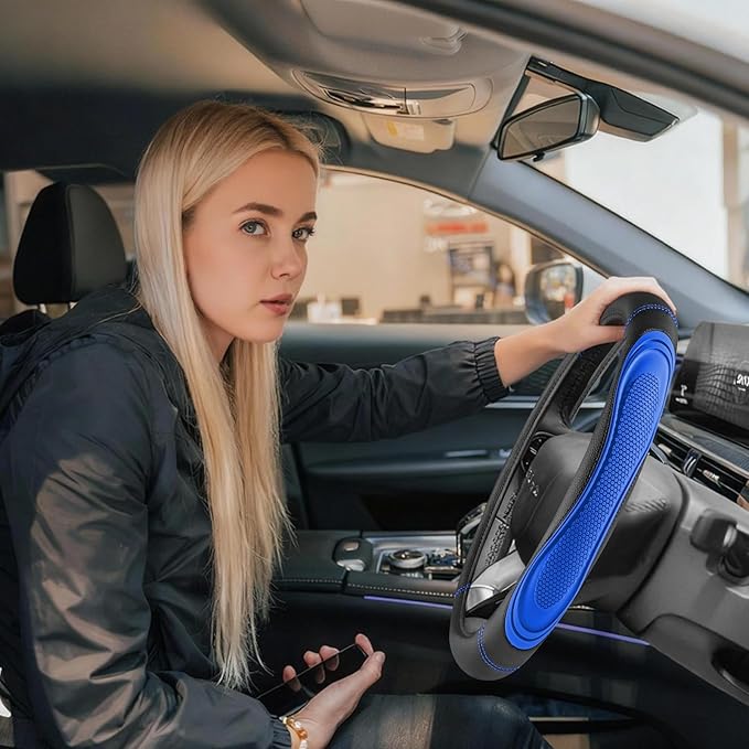 Blue Film Splicing Leather Steering Wheel Cover, Microfiber Leather, Anti-Slip, Breathable, Universal Fit for 14.5–15 in Steering Wheel Cover for Men Women