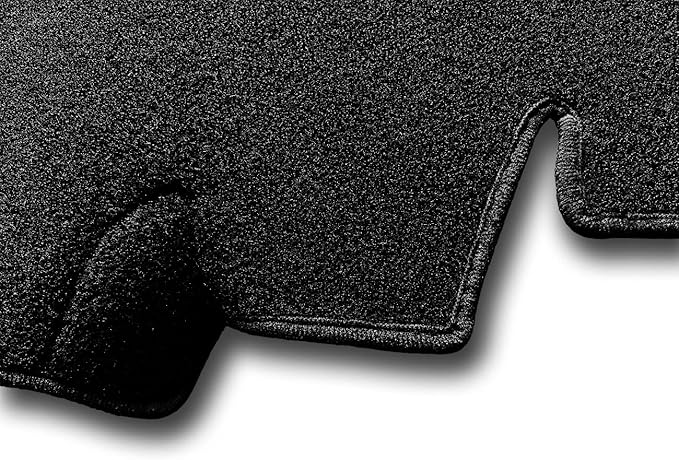 Dash Cover Mat Fit for 1999-2006 GMC Sierra/Chevy Chevrolet Silverado 1500 2500 3500 HD,2000-2006 GMC Yukon/Yukon XL/Chevy Suburban Tahoe Avalanche,Dashboard Pad Carpet (99-06 Black) Y44