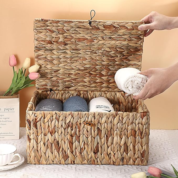 Hipiwe Wicker Storage Bins with Lid, X-Large Handwoven Water Hyacinth Wicker Baskets Rectangular Decorative Shelf Baskets Bin Built-in Handles Household Basket Boxes for Shelf Home Organizing